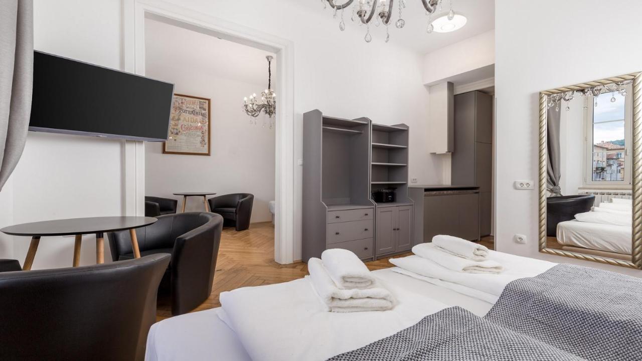 Apartment Art Teatro Rijeka